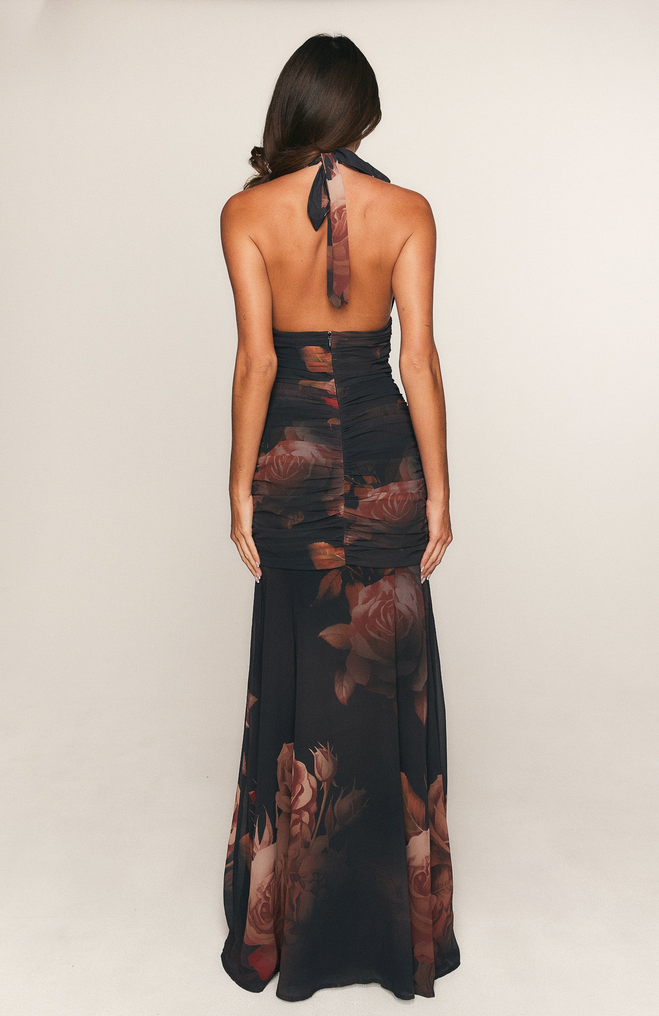 white-fox-cherish-the-thought-maxi-dress-midnight-silk-21.1.26-03