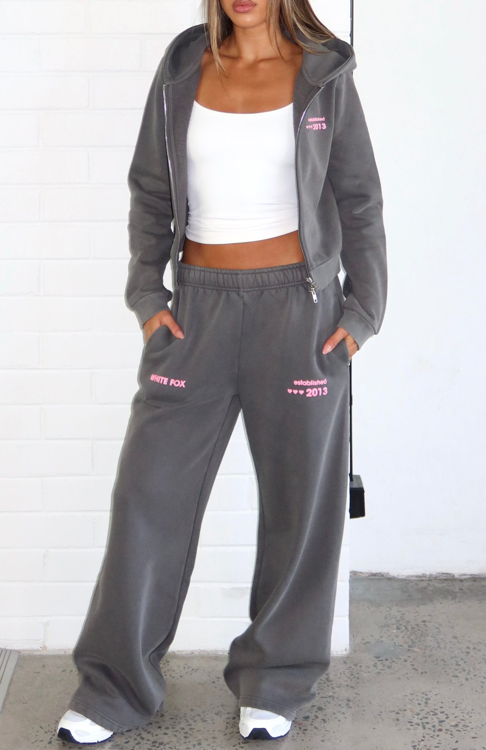 white-fox-down-for-whatever-slim-zip-front-hoodie-wide-leg-sweatpants-charcoal-wash-15.10.25-05