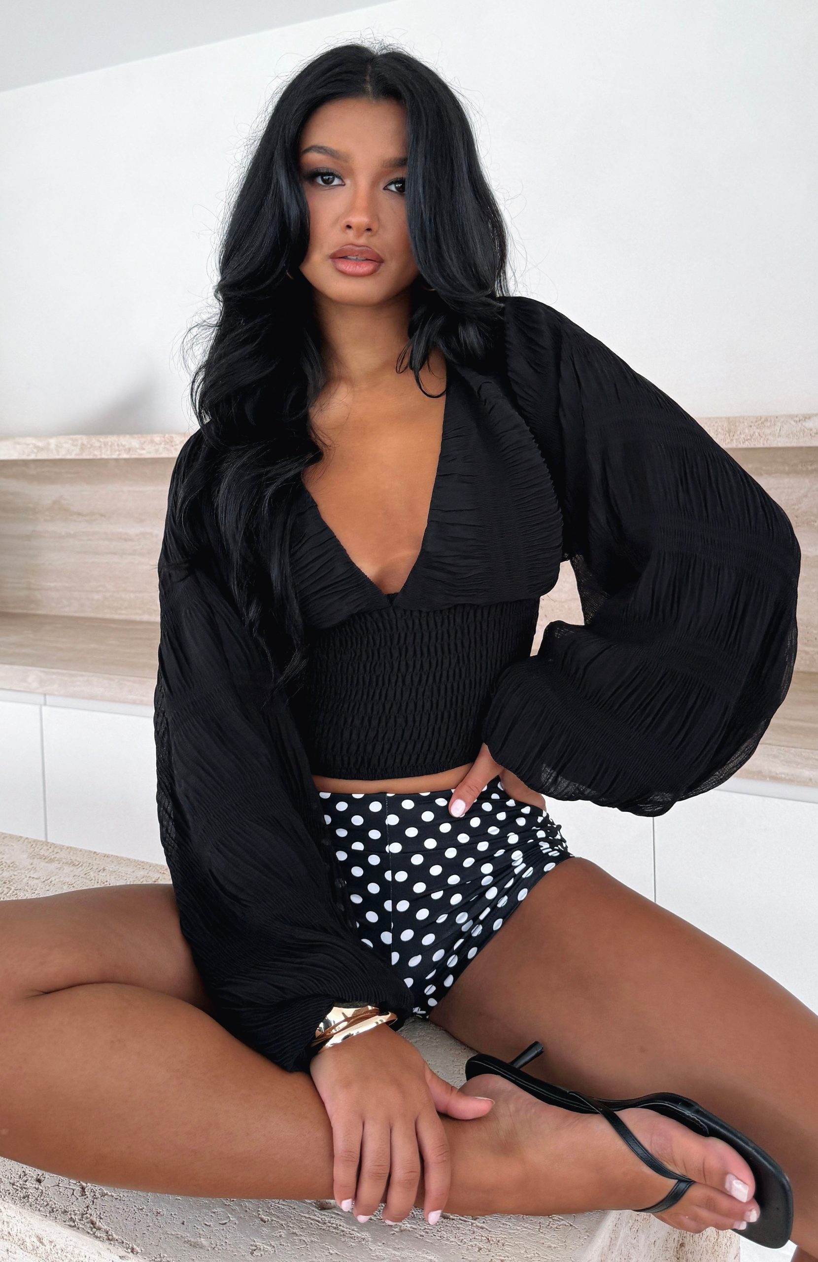 white-fox-love-shy-long-sleeve-top-black-2.9.25.01