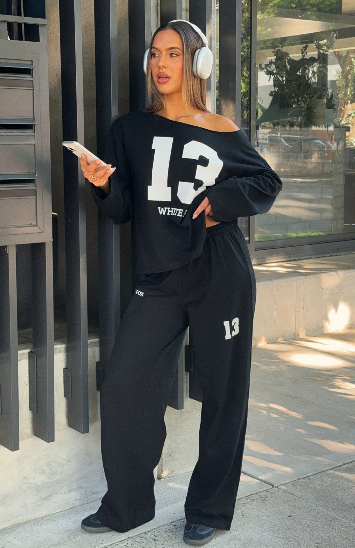 white-fox-only-one-left-off-shoulder-oversized-long-sleeve-tee-black.5.11.25.11