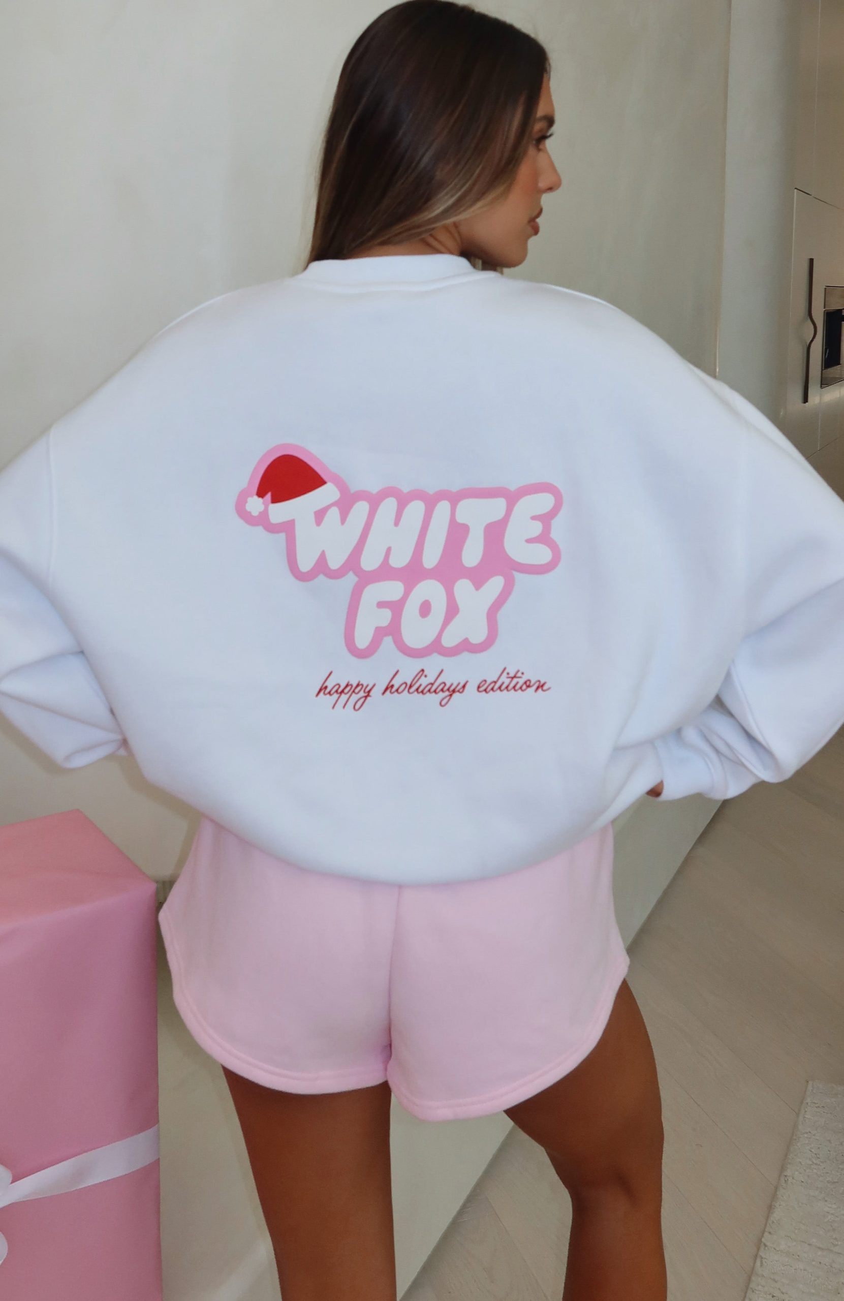 white-fox-santa-baby-oversized-sweater-white.30.9.25.02