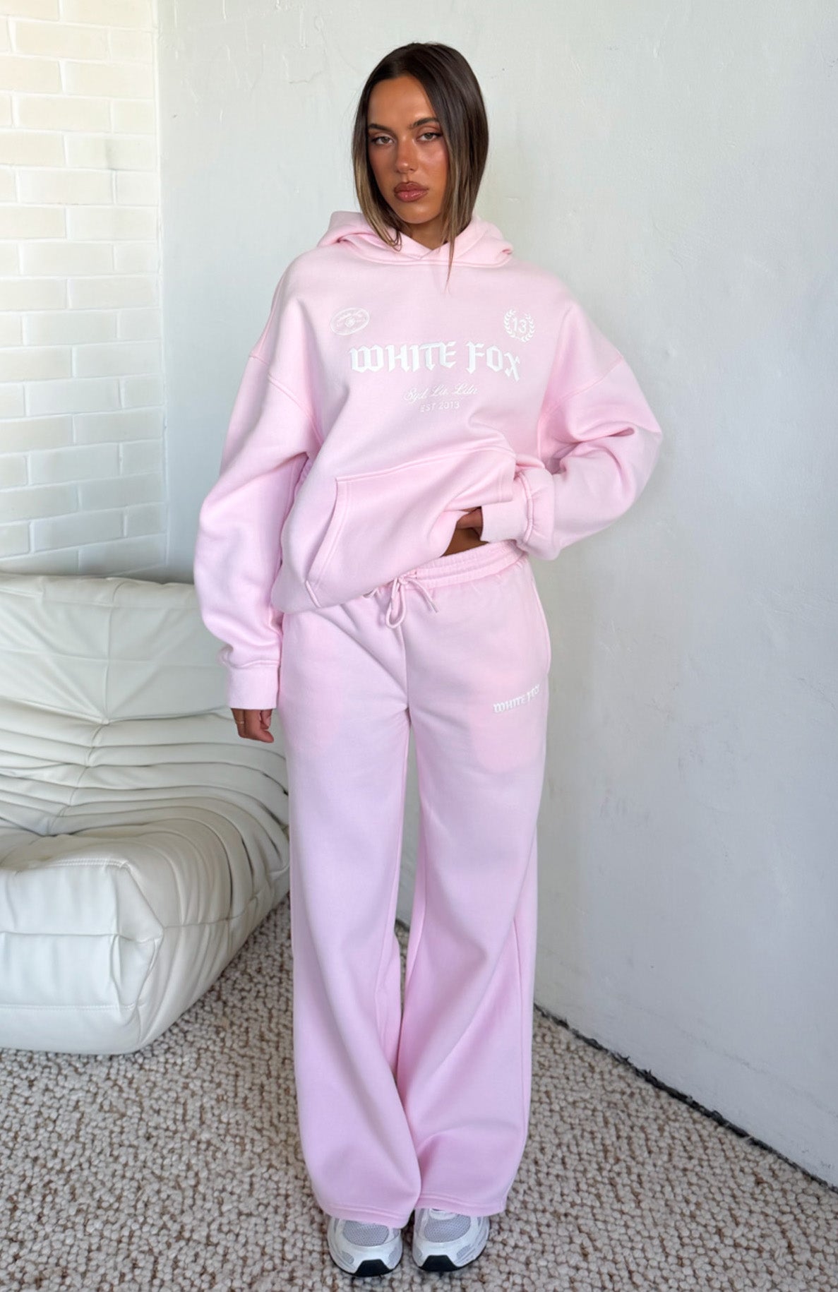 white-fox-vibe-too-high-oversized-hoodie-pink-vibe-too-high-wide-leg-sweatpants-pink-24.2.265